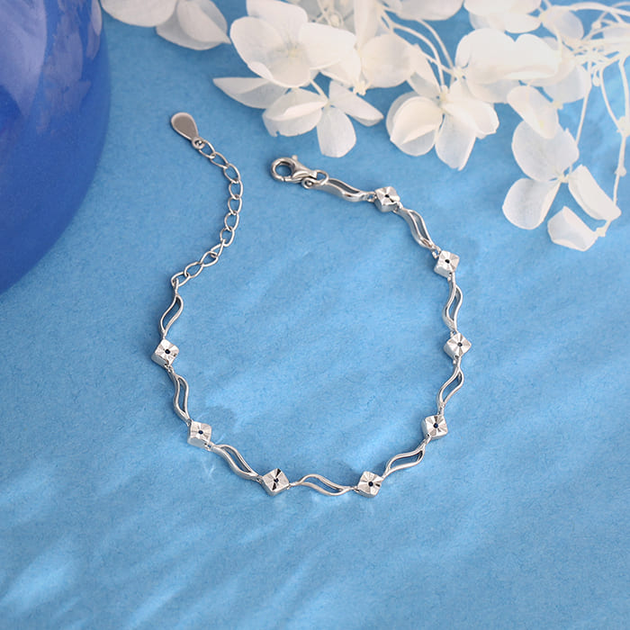 Silver Flair Bracelet