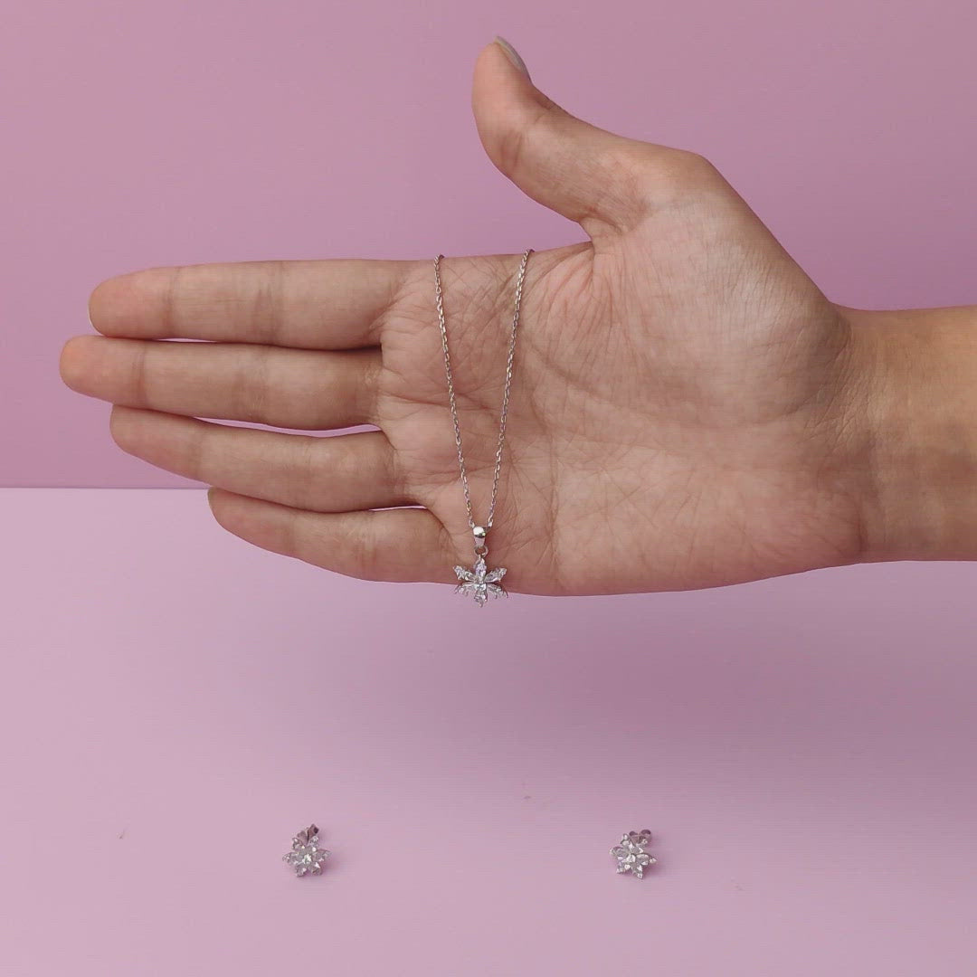 Silver Snowflake Set